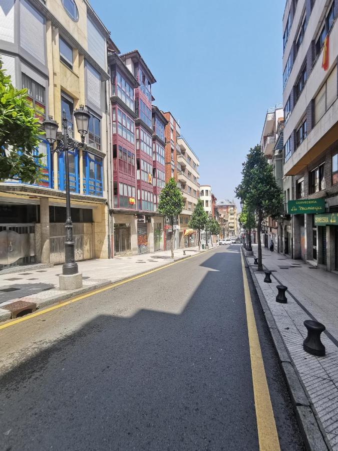Vila El Rosal De Oviedo Exteriér fotografie