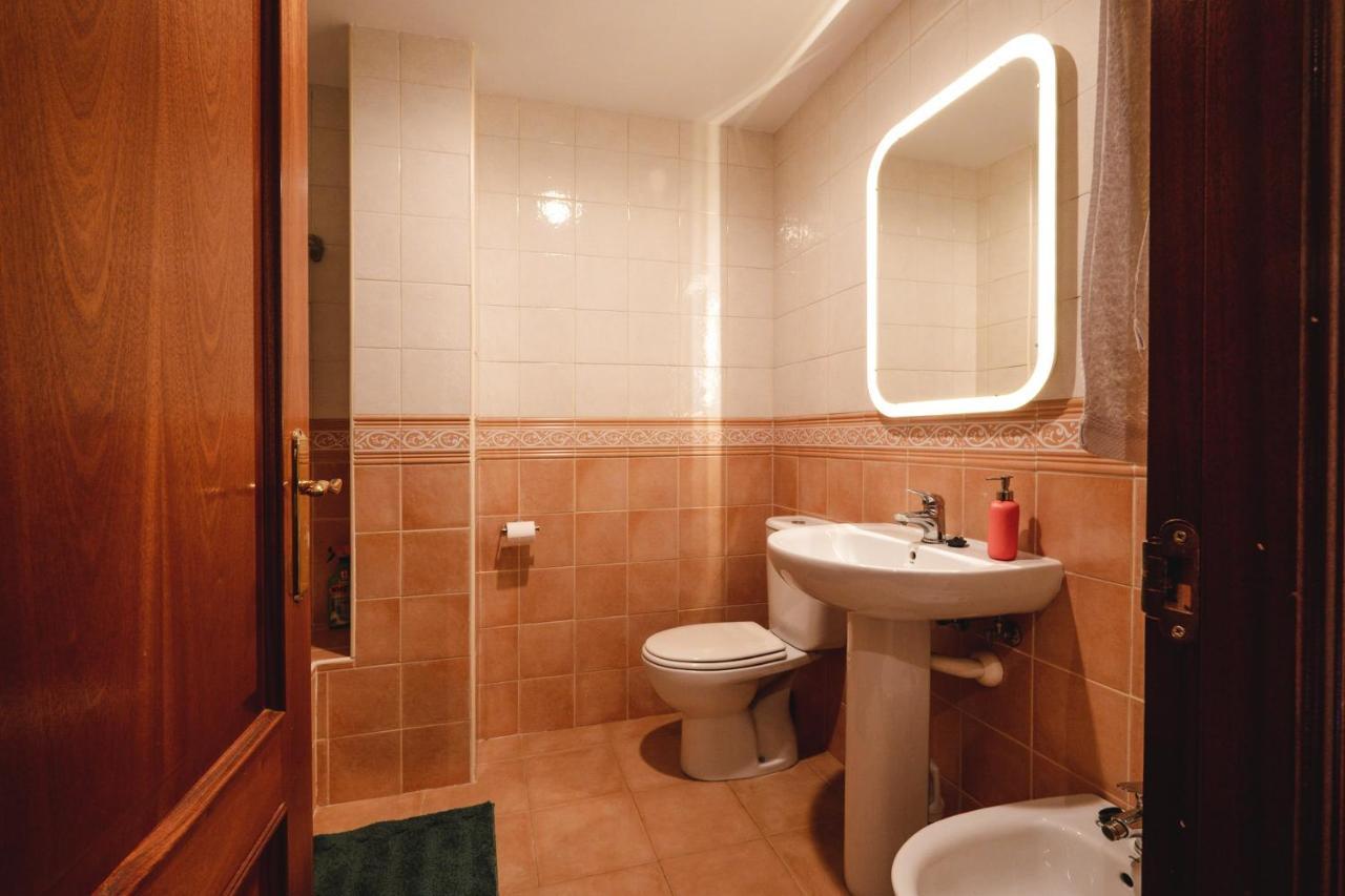 Vila El Rosal De Oviedo Exteriér fotografie